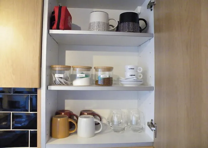 بيت للعطل Family Near Centre - New King Bed! *