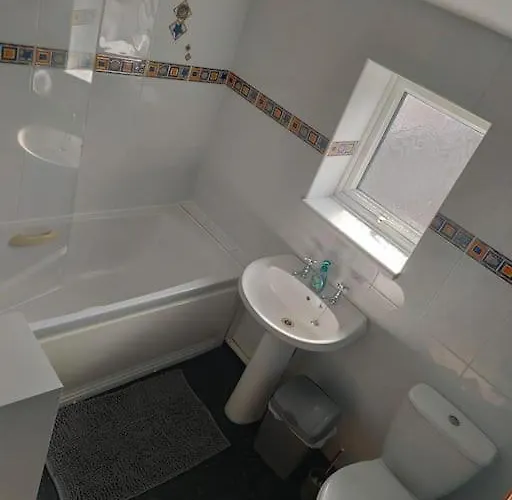 Holiday home Family Near Centre - New King Bed!